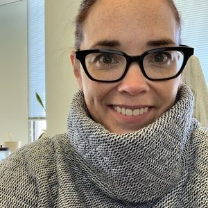 Meet your Posher, Christine